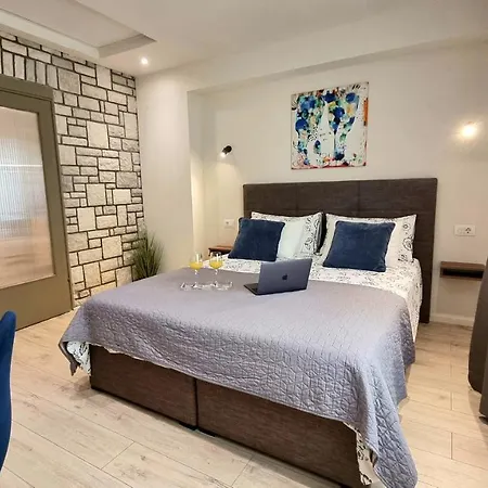 Luxe Mr.m Διαμέρισμα Πούλα