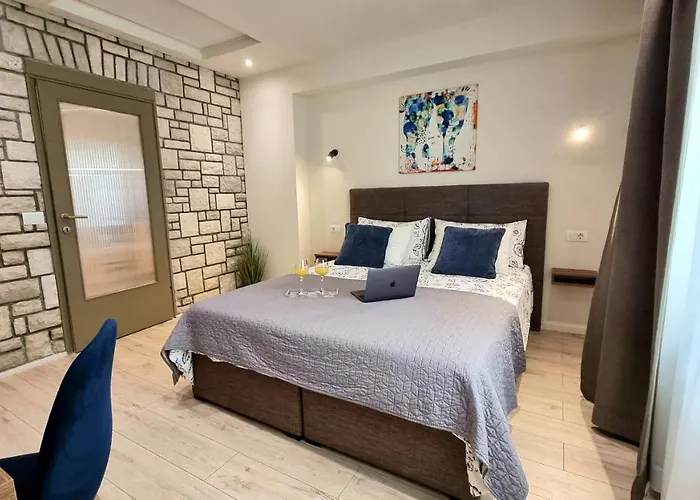 Luxe Mr.m Διαμέρισμα Πούλα